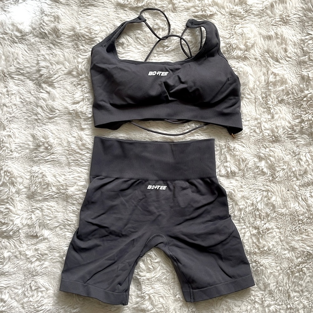 BO+TEE Two-Piece Active Set